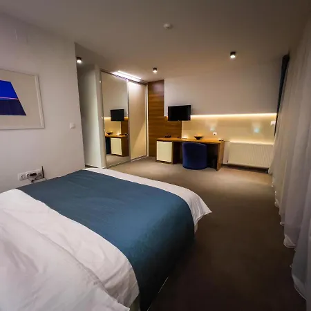 Vila Forest 4*